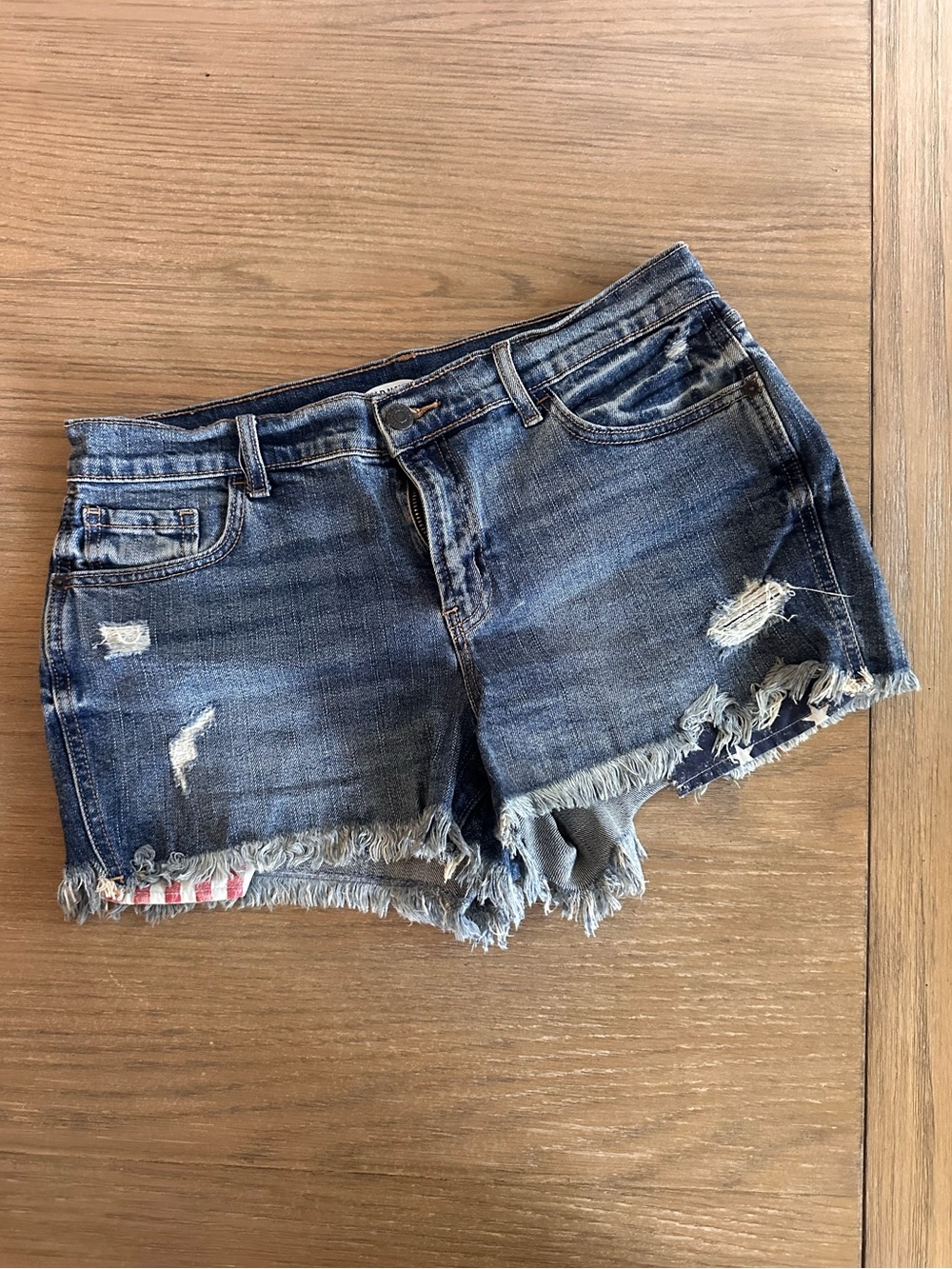 Old Navy Cutoff America Distressed Denim Shorts Size 8 Americana